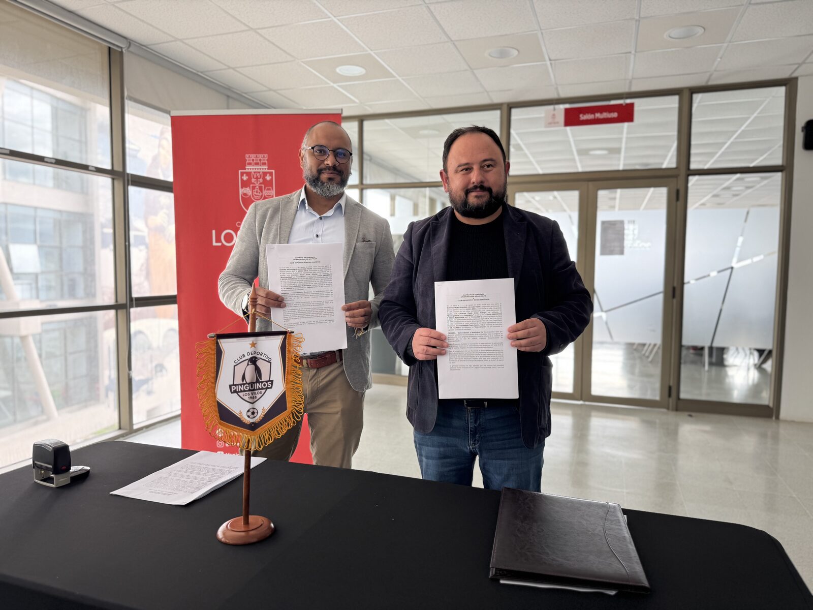Los Vilos firma comodato por 10 años con Club Deportivo Pingüinos — foto 1