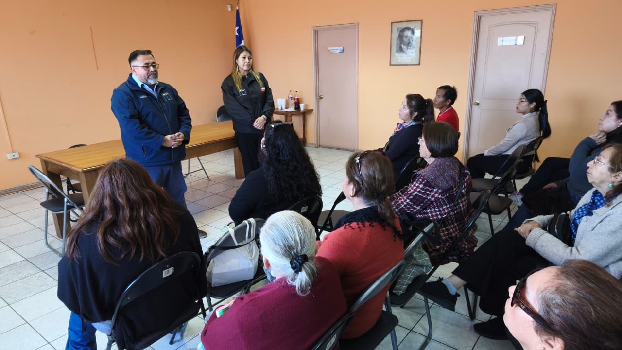 Gobierno entrega cajas de alimentos a familias afectadas por temporal en Coquimbo — foto 2