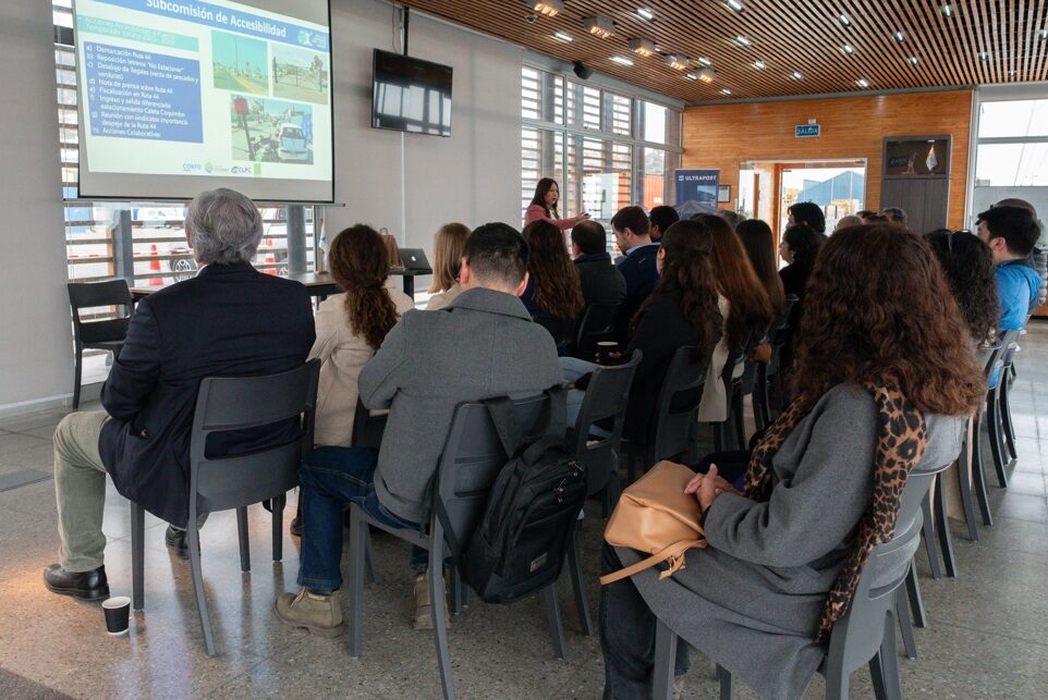 Red de proveedores portuarios fortalece competitividad del Puerto de Coquimbo — foto 3