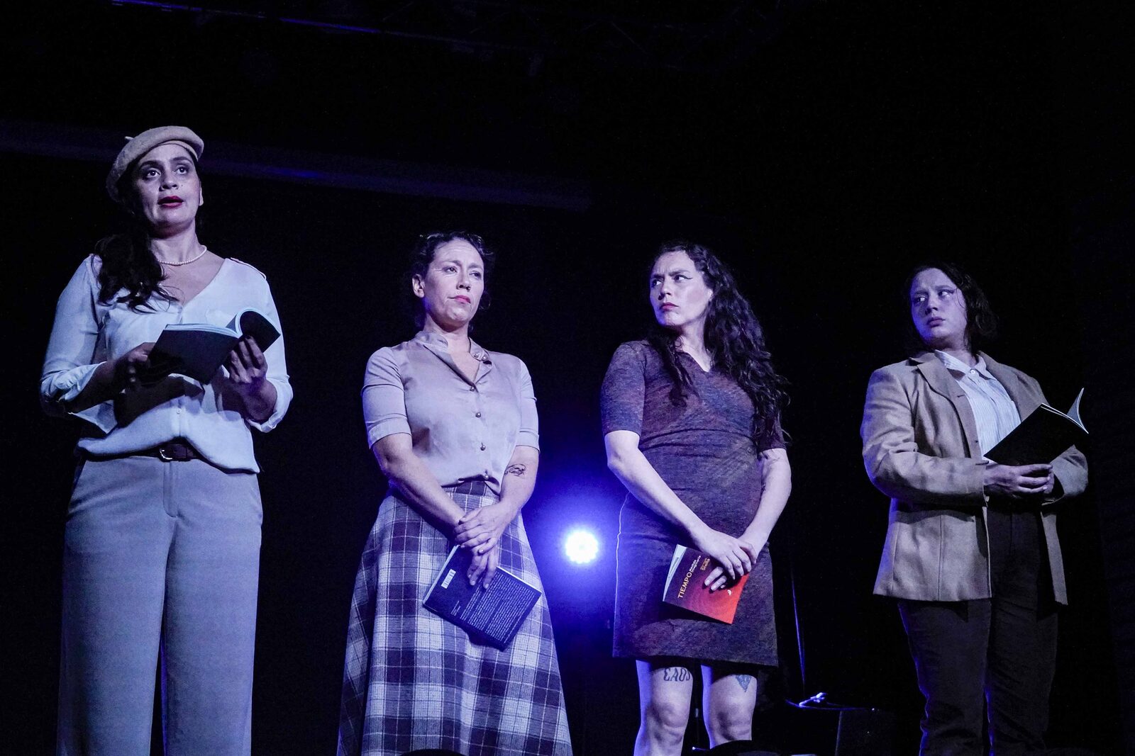 Obra teatral sobre Stella Díaz Varín se presentó en Monte Patria