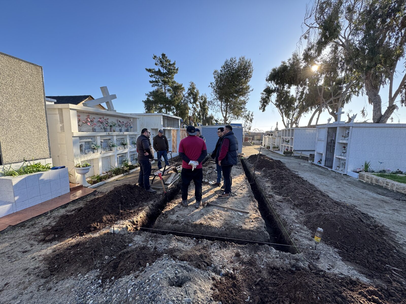 Los Vilos construirá 30 nichos de emergencia ante déficit en cementerio municipal